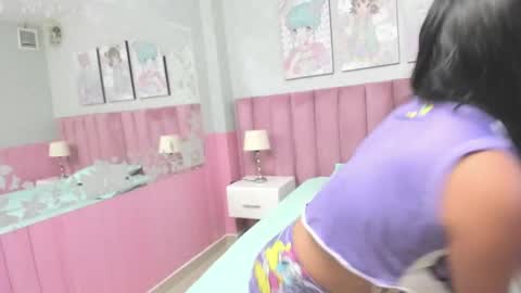 Snapshot of isis_loraine_ chatting on March 4, 2025, 2:06 am ISIS online show from March 4, 2025, 2:06 am