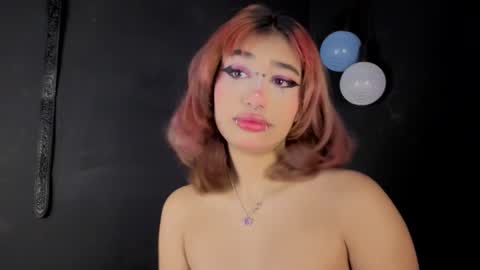 Isisjones18 online show from October 4, 2025, 9:40 am