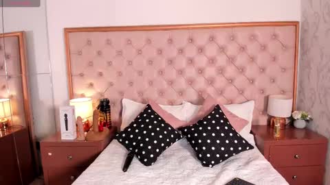 Vanessa online show from February 16, 2025, 11:16 am