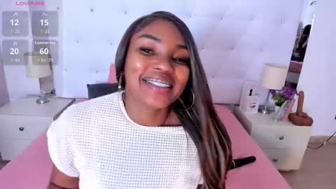 Vanessa online show from February 25, 2026, 11:31 am