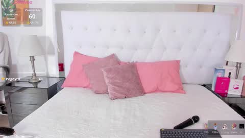 Vanessa online show from March 11, 2026, 11:38 am