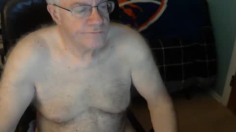 islesman22 online show from December 4, 2024, 10:13 am