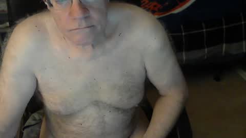 islesman22 online show from October 13, 2025, 9:31 am