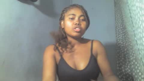 Snapshot of ismayrah chatting on May 16, 2026, 12:07 am ismayrah online show from May 16, 2026, 12:07 am