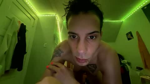 Snapshot of ismecandycaine chatting on February 28, 2025, 1:47 am ismecandycaine online show from February 28, 2025, 1:47 am
