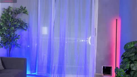 Julyane online show from February 19, 2026, 12:28 am