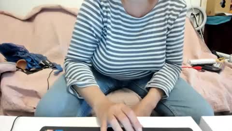 Snapshot of israelymilf chatting on December 19, 2024, 8:23 pm Marta online show from December 19, 2024, 8:23 pm