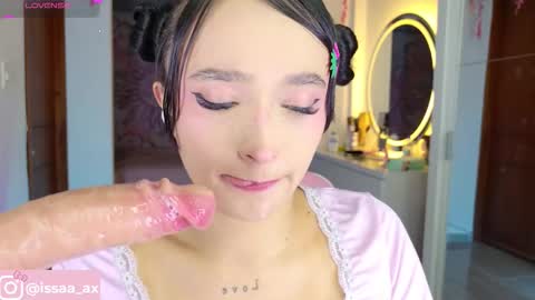 I S S A B E L A Igissaa ax    Xlittleissa  online show from February 25, 2026, 11:03 pm