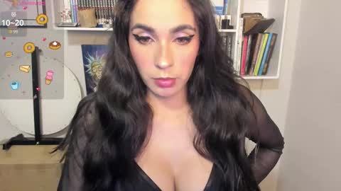 INSTAGRAM issabella18   TWITTER issa latin online show from February 16, 2026, 5:25 am