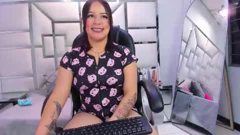 Issys online show from February 25, 2026, 4:22 am