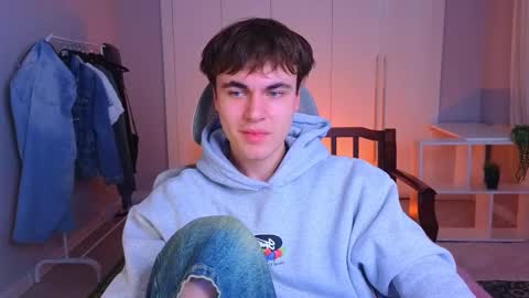 Maks online show from March 11, 2025, 9:13 am