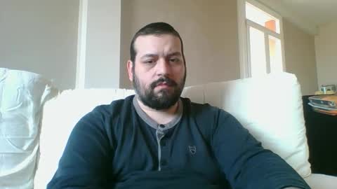 italianbigboy932 online show from March 28, 2026, 3:33 pm
