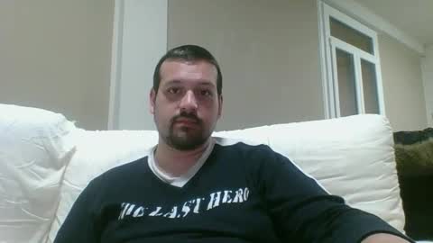 italianbigboy932 online show from April 10, 2026, 8:57 pm