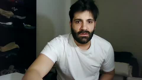 Snapshot of italianboybcn chatting on January 11, 2025, 8:11 am italianboybcn online show from January 11, 2025, 8:11 am