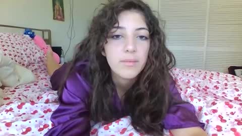 Snapshot of italiankittyx chatting on May 6, 2026, 3:50 pm ItalianKitty online show from May 6, 2026, 3:50 pm
