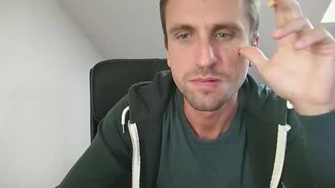 Snapshot of italiano116116 chatting on September 28, 2025, 2:00 pm italiano116116 online show from September 28, 2025, 2:00 pm