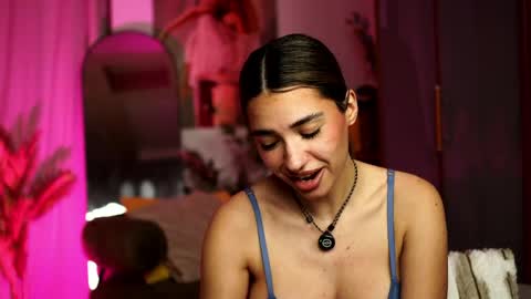 italy_baby online show from April 15, 2026, 8:20 pm