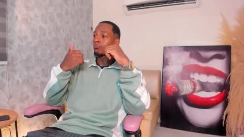 Snapshot of itanxfor chatting on November 10, 2025, 12:26 pm itanxfor online show from November 10, 2025, 12:26 pm