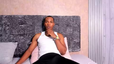 Snapshot of itanxfor chatting on December 20, 2025, 1:07 pm itanxfor online show from December 20, 2025, 1:07 pm