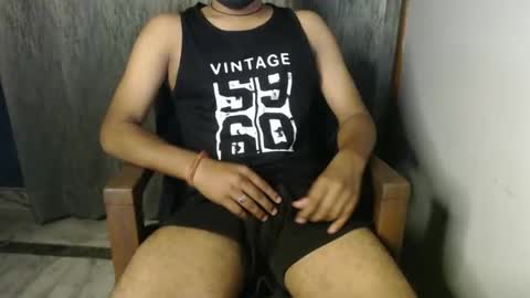 Snapshot of its_happy768 chatting on May 15, 2026, 7:59 am Happy online show from May 15, 2026, 7:59 am