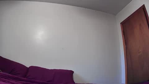 Its HoneyVex online show from May 6, 2026, 3:28 pm