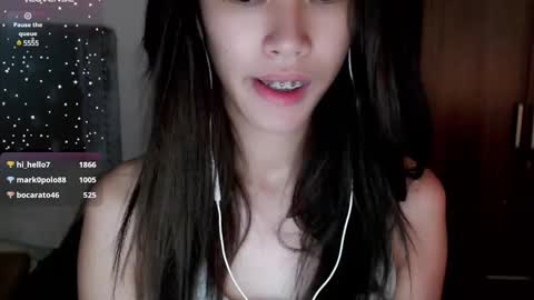 Snapshot of its_me_cora chatting on February 10, 2025, 8:53 am Cora online show from February 10, 2025, 8:53 am