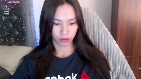 Snapshot of its_me_cora chatting on February 13, 2025, 3:14 pm Cora online show from February 13, 2025, 3:14 pm