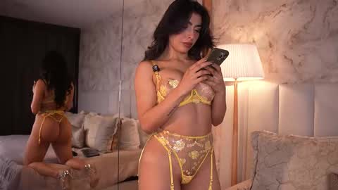 Snapshot of itsdarly chatting on March 2, 2026, 2:24 pm online show from March 2, 2026, 2:24 pm