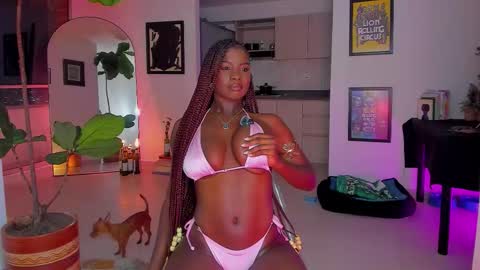 Snapshot of itslau_ chatting on March 14, 2026, 12:28 am lau online show from March 14, 2026, 12:28 am