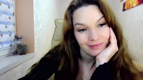 Snapshot of itslunaday chatting on February 4, 2025, 2:43 pm itslunaday online show from February 4, 2025, 2:43 pm