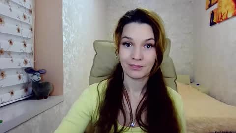 itslunaday online show from November 12, 2025, 4:29 pm