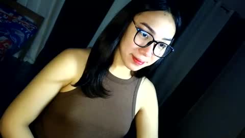 itsmehotqueen online show from June 1, 2026, 1:18 am