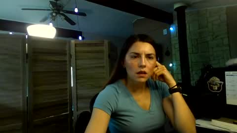 ItsMeSophie X online show from June 25, 2026, 4:33 pm