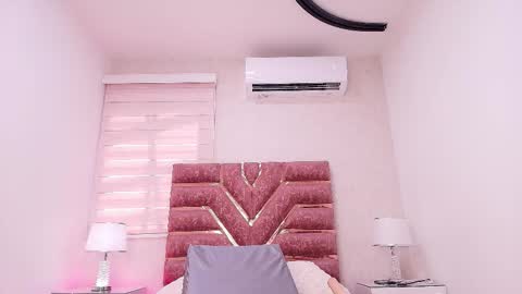 Snapshot of itspia chatting on February 7, 2026, 7:17 pm Itspia online show from February 7, 2026, 7:17 pm