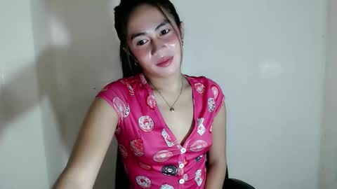 itsurgil_kloeh online show from March 12, 2026, 12:28 am