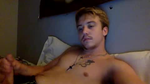 itxlowhoe479 online show from October 27, 2025, 5:00 am