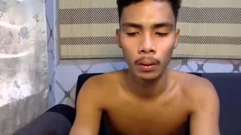 itzme_urboy online show from April 22, 2026, 3:53 am