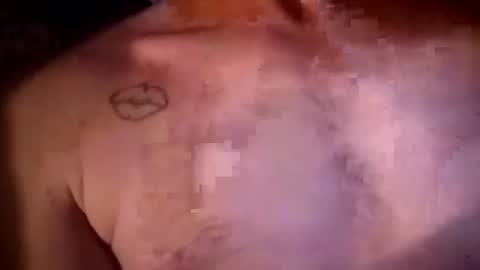 Itzmeebabyy online show from February 8, 2025, 9:35 am