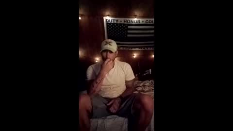 Itzmeebabyy online show from April 6, 2026, 12:30 am