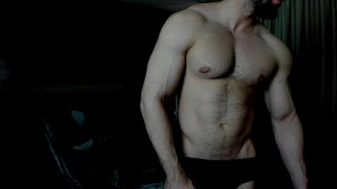 Snapshot of ivanhydee chatting on April 11, 2026, 5:01 am IvanHydee online show from April 11, 2026, 5:01 am