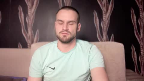 iveran online show from October 21, 2025, 5:02 pm