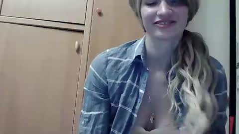 ivetta911 online show from November 12, 2025, 1:55 pm