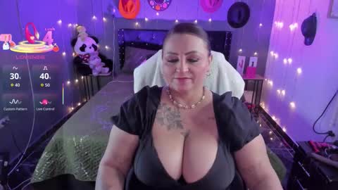 Ivonne online show from January 17, 2026, 2:38 am