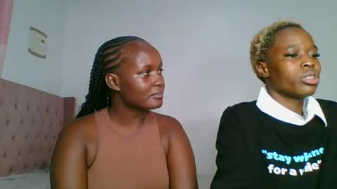 Snapshot of ivory_mae chatting on July 27, 2026, 7:21 pm ivory_mae online show from July 27, 2026, 7:21 pm