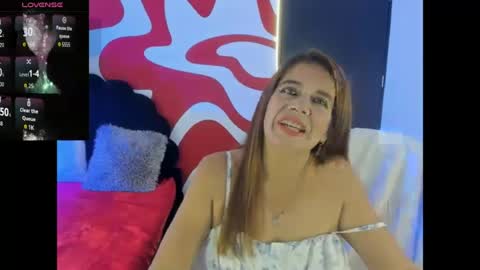 ivory_mistress online show from June 24, 2026, 1:54 pm