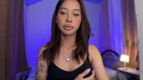 kirstenelsie online show from January 9, 2026, 1:19 am