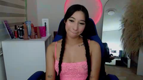 ivvoncute online show from March 17, 2026, 12:30 pm