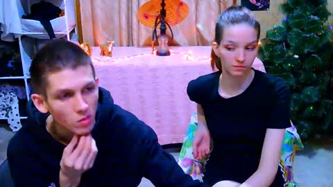 Snapshot of ivy__lester chatting on December 7, 2024, 8:16 pm Ivy and Lester online show from December 7, 2024, 8:16 pm