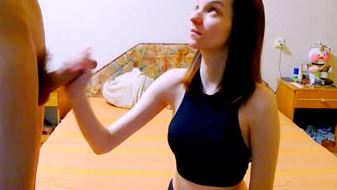 Snapshot of ivy__lester chatting on February 6, 2025, 6:35 pm Ivy and Lester online show from February 6, 2025, 6:35 pm