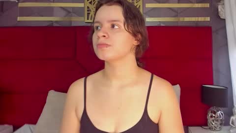 Snapshot of ivy_and_molly chatting on September 14, 2025, 8:30 pm Ivy and Molly online show from September 14, 2025, 8:30 pm